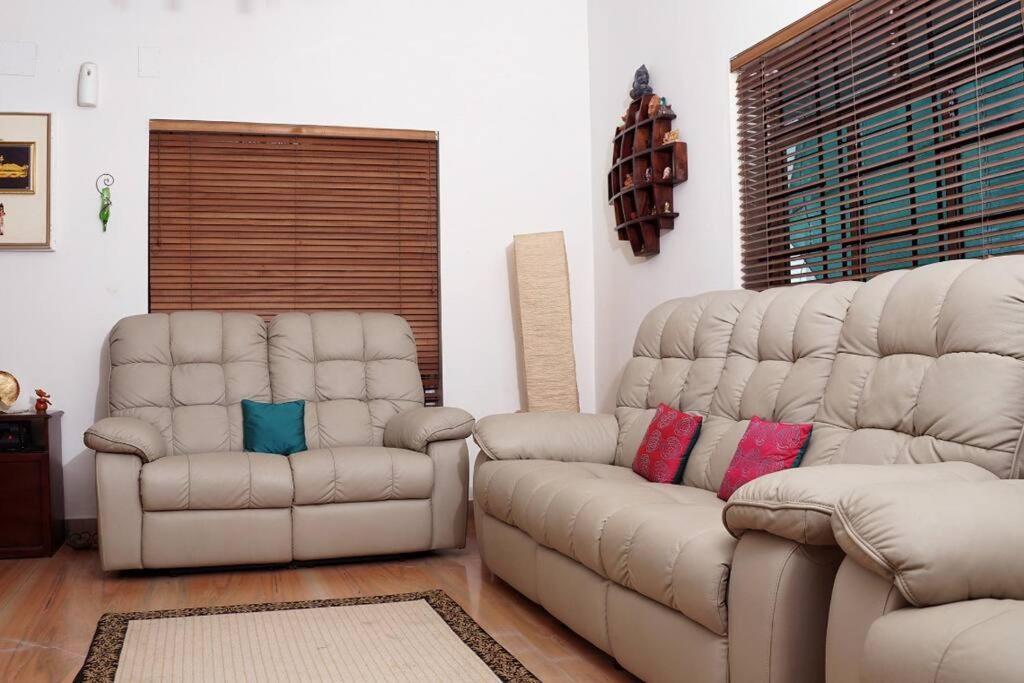 Sowparnika - A Family Home Experience Kochi Екстериор снимка